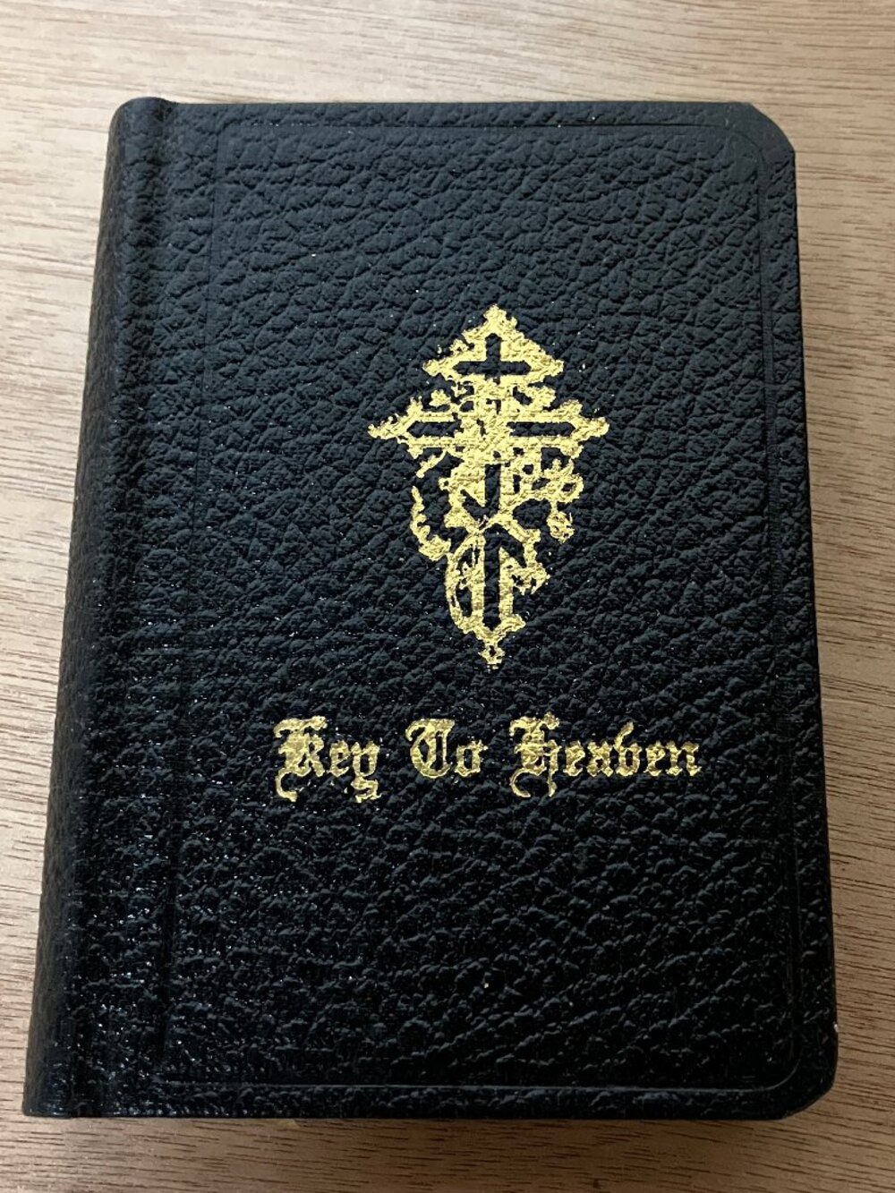 Key to heaven vintage prayer book for American Carpathian Russian youth